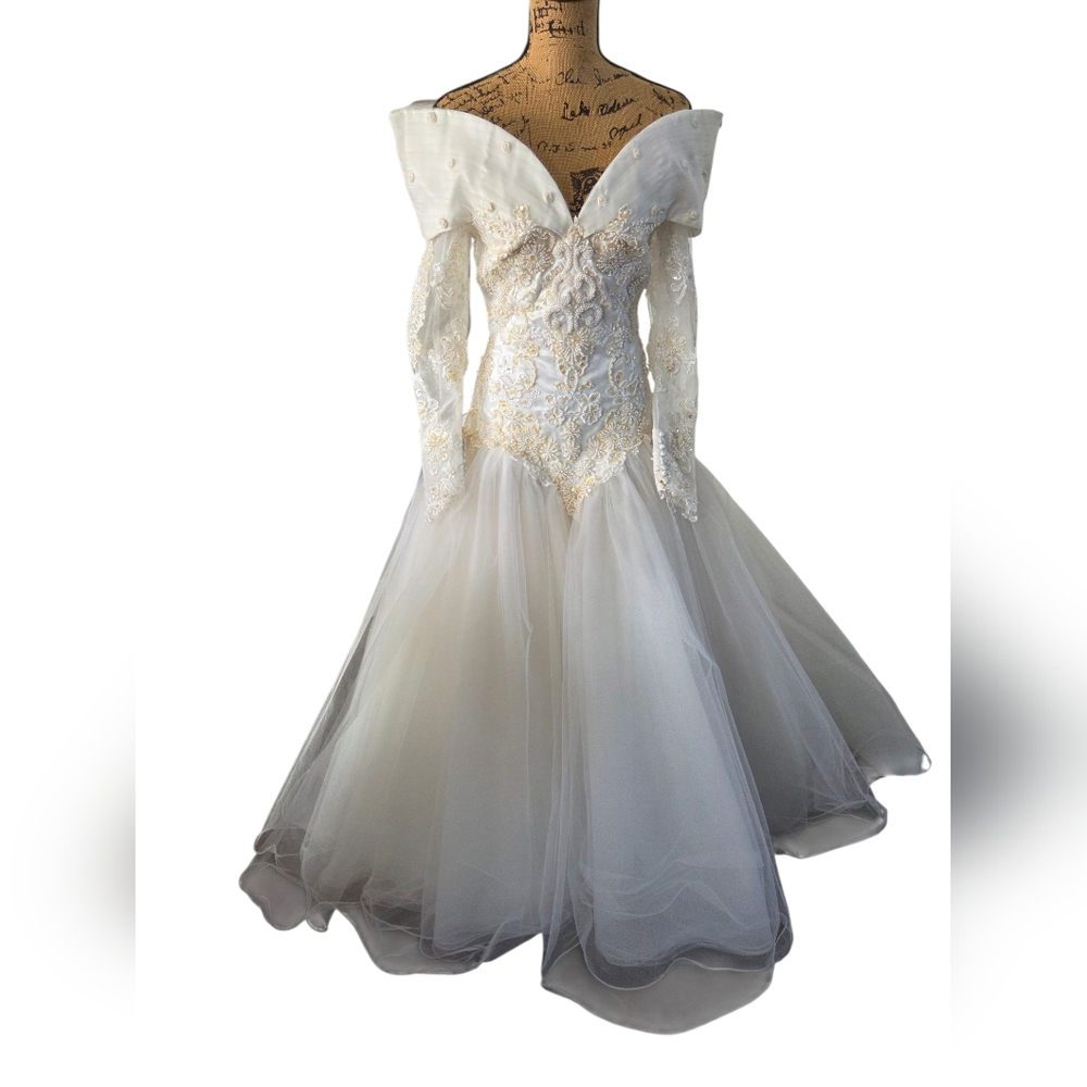 Vintage Alfred Angelo Classic Off the Shoulder Wedding Dress Size 4-6? - Picture 1 of 13